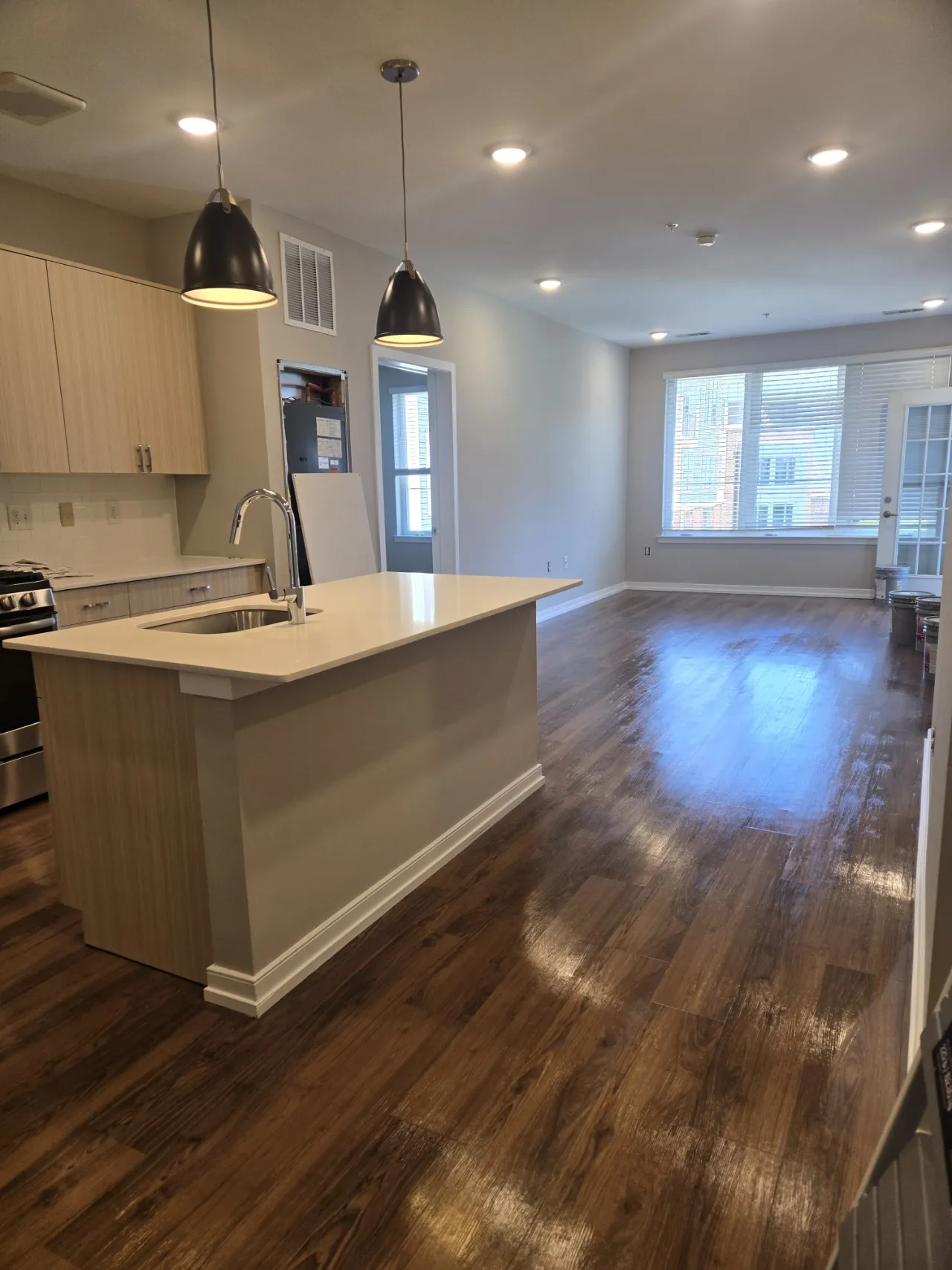 Clean windows and glass in a New Jersey property after window cleaning
